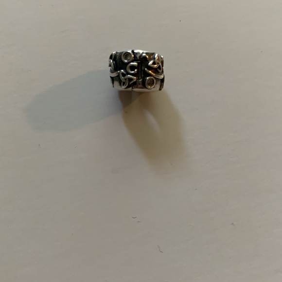 Rare Tara’s DiarySterling Silver Trinity/Scroll/ CZ Clip Charm. - Picture 12 of 12